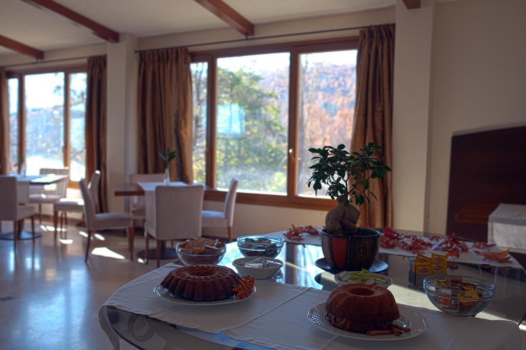 Hotel Veltsi 弗洛里纳 外观 照片